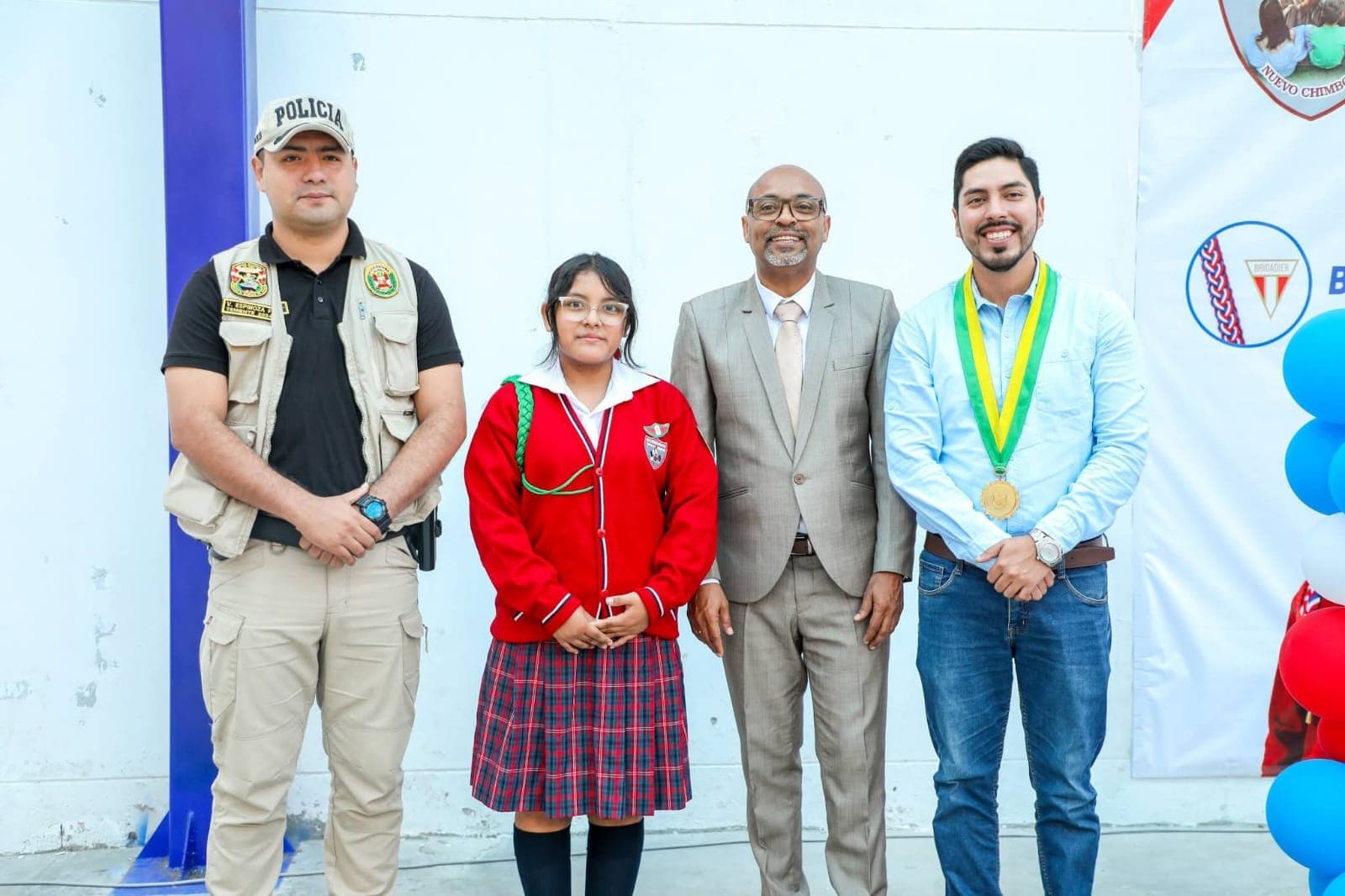 Inspección de lozas y espacios recreativos
