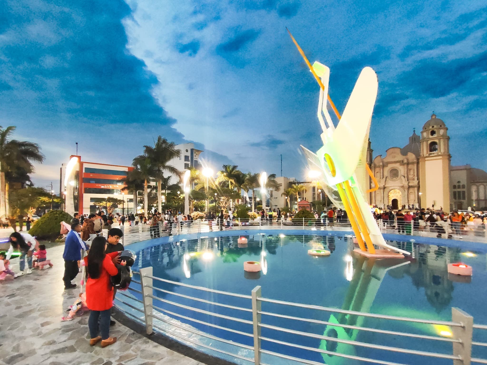 Plaza Mayor de Nuevo Chimbote